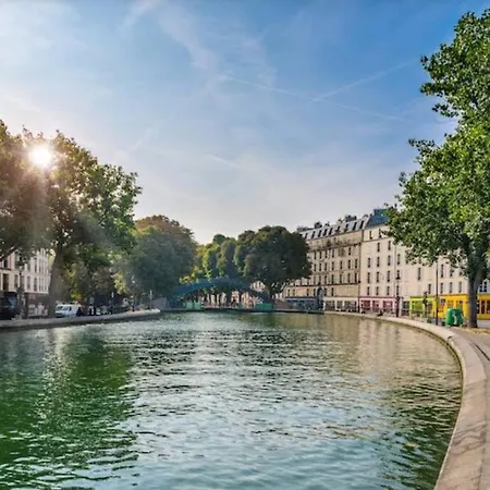 Apartment Elegant Studio 1 Min From Iconic Place Of Republic